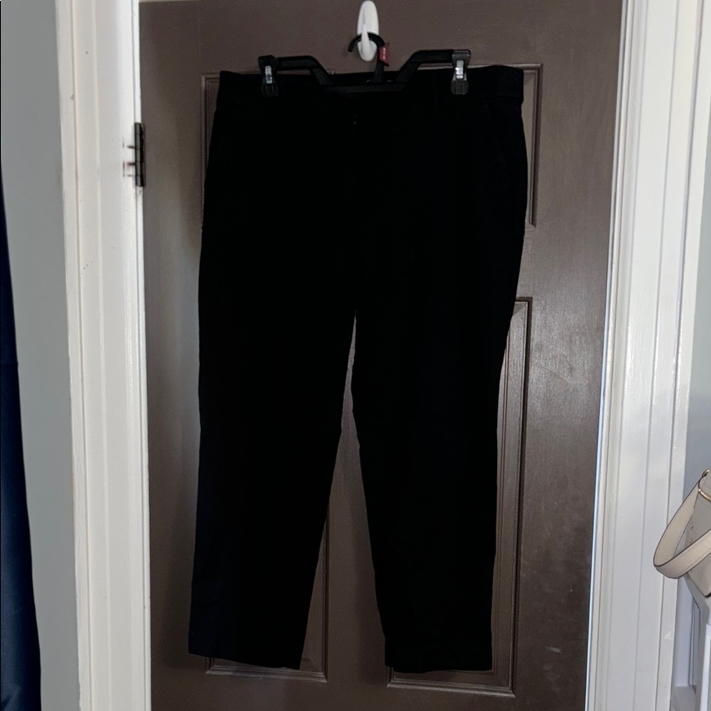 LOFT Women's Black Ankle Pants
